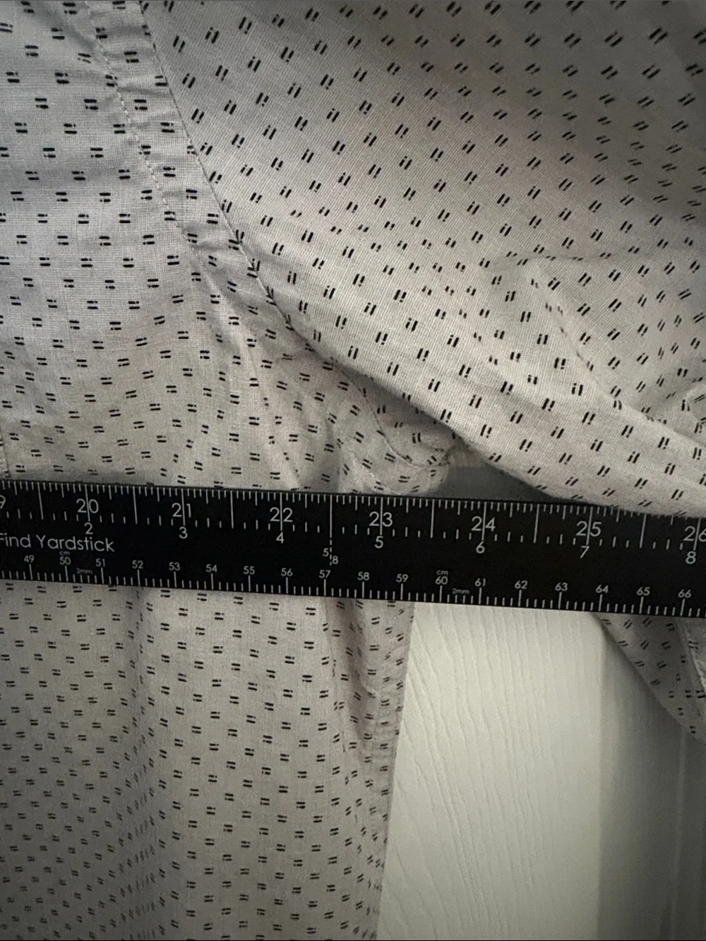 Banana Republic Men's Light Gray Shirt with Microdot Pattern